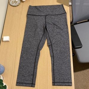 Lululemon cropped leggings grey